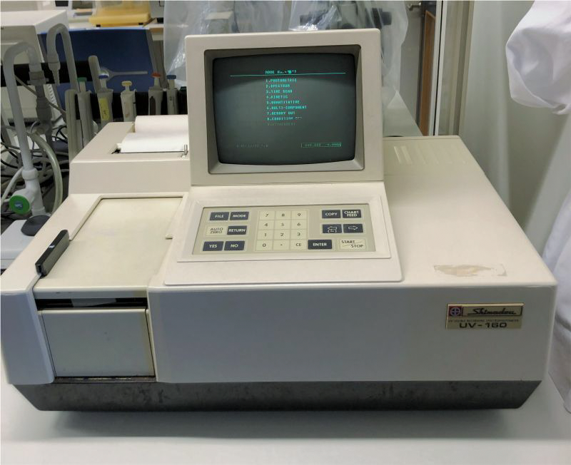 Shimadzu UV-160
